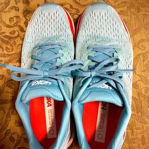 Hoka Clifton Women’s Size 8.5. Bought Oct 2021. Worn a total of 8-10 times.